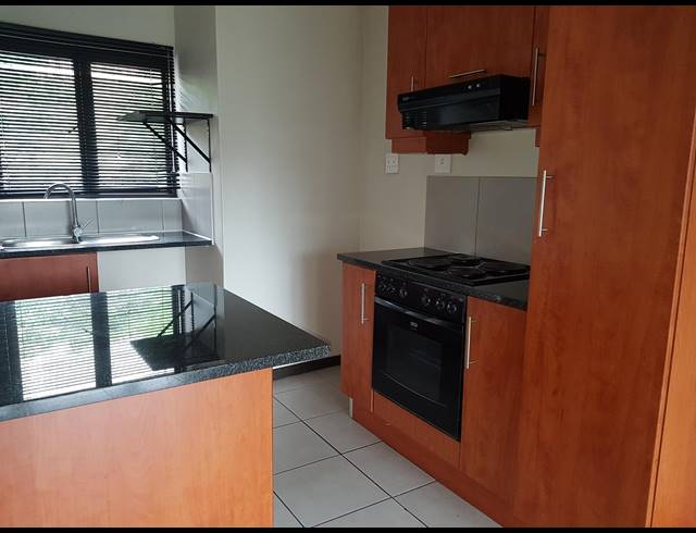 2 BEDROOM APARTMENT RENTED IN BEREA WEST